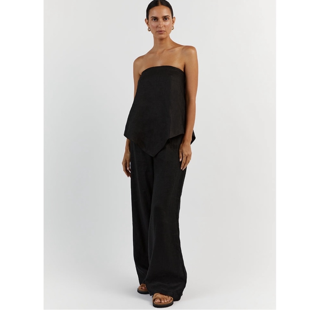 DISSH Black Linen Set